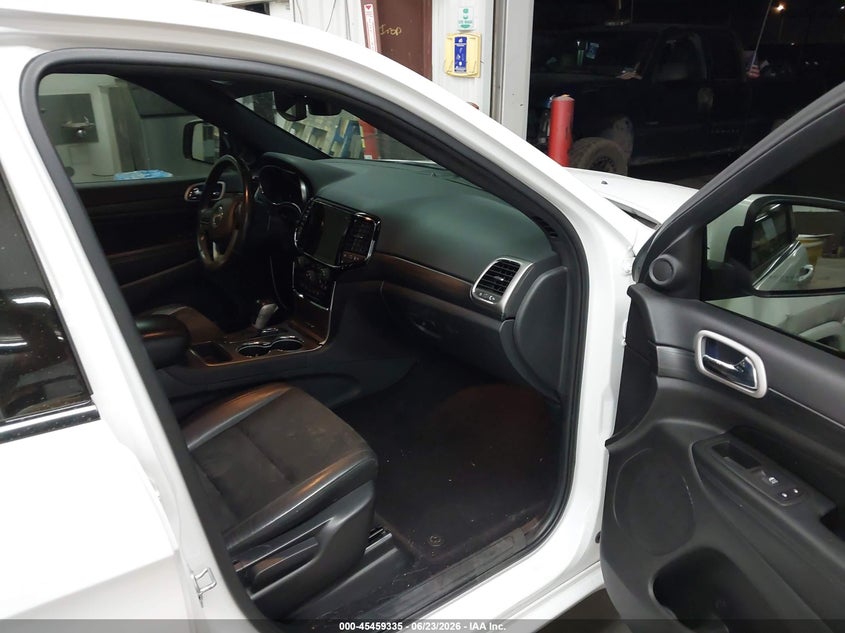 2020 Jeep Grand cherokee VIN 1C4RJEAG9LC317176 IAAI salvage auction — SIDE, Salvage Title, sold $7,300 on 2026-07-28 (photo 5)