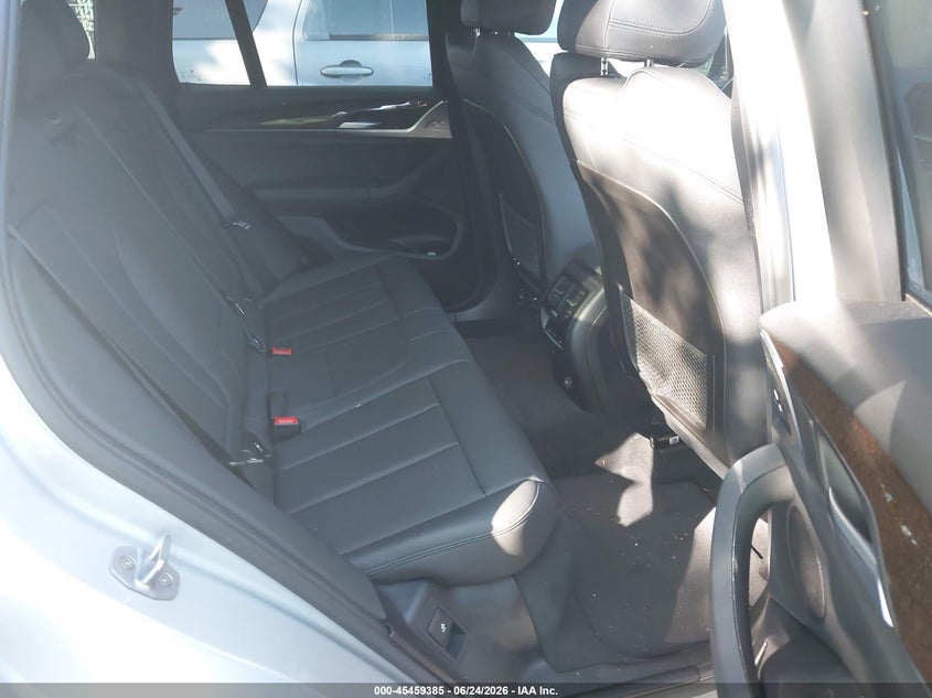 2019 BMW X3 VIN 5UXTR7C59KLF26021 IAAI salvage auction — RIGHT FRONT, Salvage (Virginia), sold $7,650 on 2026-07-23 (photo 8)