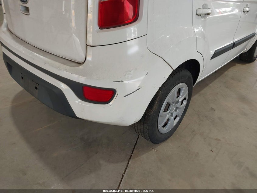 2012 Kia Soul VIN KNDJT2A58C7404788 IAAI salvage auction — NORMAL WEAR, Clear (North Carolina), sold $275 on 2026-07-09 (photo 6)
