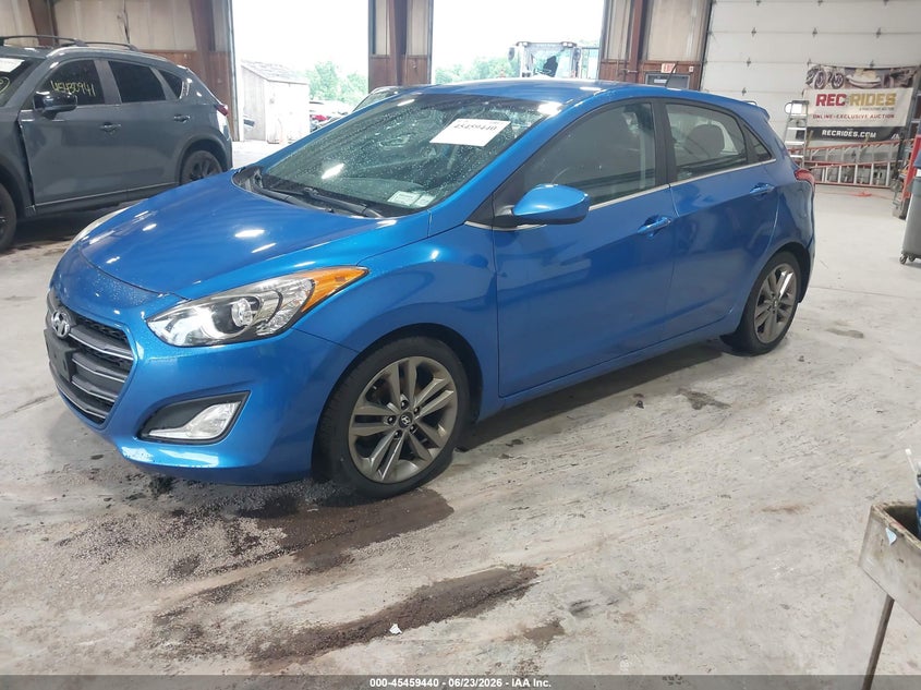 2017 Hyundai Elantra VIN KMHD35LH5HU360212 IAAI salvage auction — NORMAL WEAR, Clear (New York), sold $600 on 2026-07-08 (photo 2)
