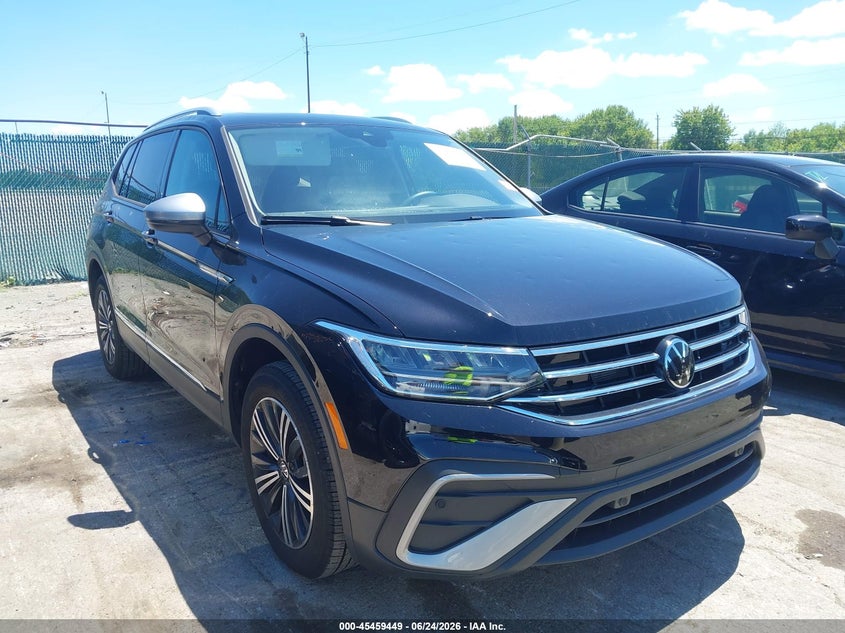 2024 Volkswagen Tiguan VIN 3VVAB7AX8RM229136 — IAAI salvage auction photo