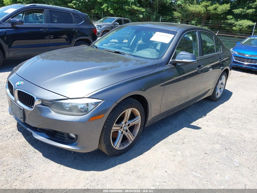 2015 BMW 3 series VIN WBA3B3C55FF547509 IAAI salvage auction — NORMAL WEAR, Original (Ohio), sold $600 on 2026-07-27 (photo 2)