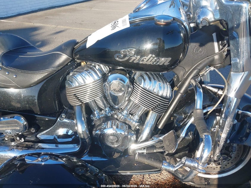2016 Indian motorcycle co. Springfield VIN 56KTHAAA9G3339653 IAAI salvage auction — ALL OVER, Salvage (Virginia), sold $1,150 on 2026-07-08 (photo 8)