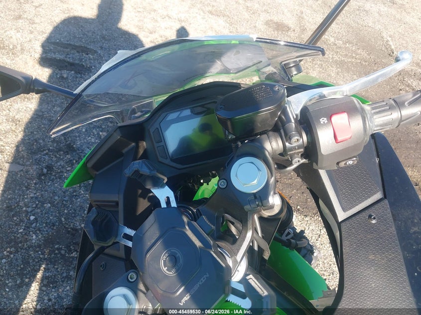 2025 Kawasaki Ninja VIN ML5EXGH17SDA45937 IAAI salvage auction — FRONT END, Salvage - Greater Than 75% (Maryland), sold $1,200 on 2026-07-15 (photo 7)