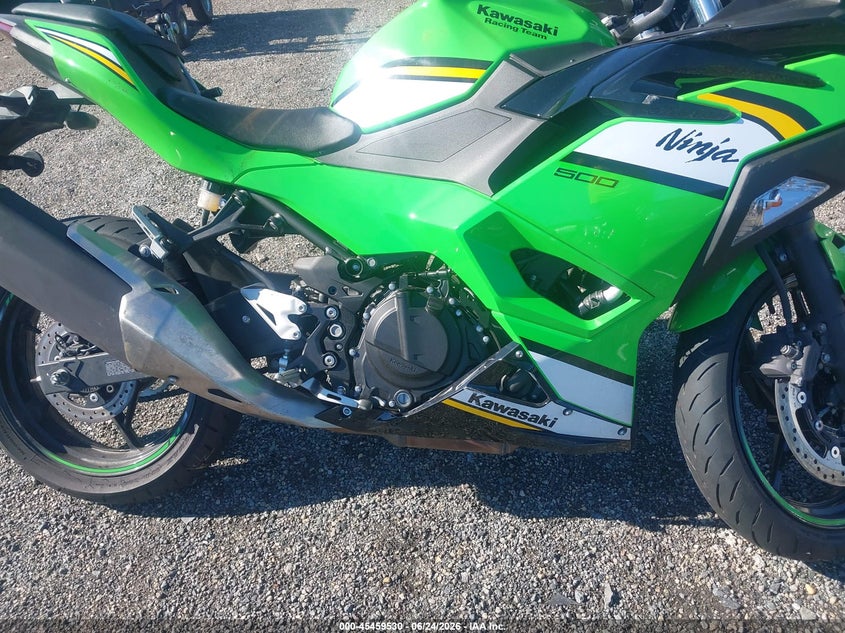2025 Kawasaki Ninja VIN ML5EXGH17SDA45937 IAAI salvage auction — FRONT END, Salvage - Greater Than 75% (Maryland), sold $1,200 on 2026-07-15 (photo 8)