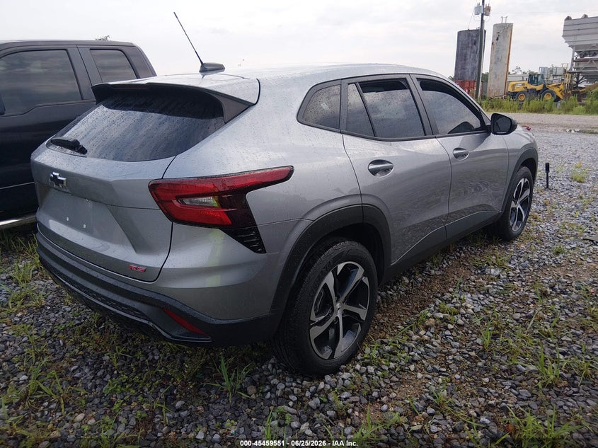 2024 Chevrolet Trax VIN KL77LGE24RC213258 IAAI salvage auction — WATER/FLOOD, Wait Title, sold $8,250 on 2026-08-28 (photo 4)