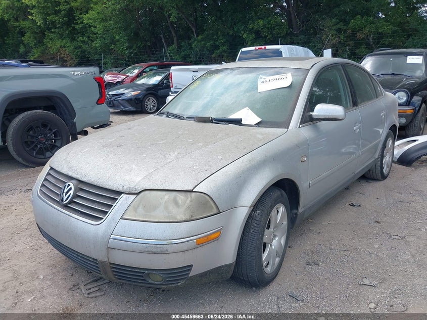 2003 Volkswagen Passat VIN WVWRH63B73P206234 IAAI salvage auction — NORMAL WEAR, Clear (Indiana), sold $425 on 2026-07-15 (photo 2)