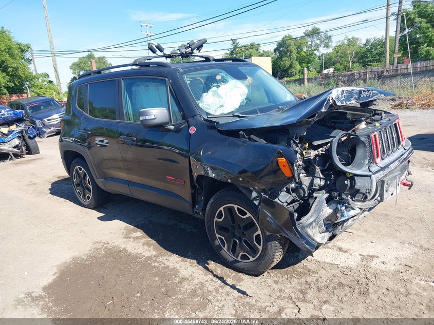 2016 Jeep Renegade VIN ZACCJBCT7GPD23073 IAAI salvage auction — FRONT END, Salvage Title, sold $450 on 2026-08-20 (photo 1)