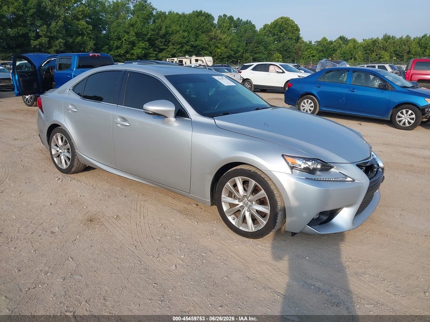 2015 Lexus Is VIN JTHCF1D23F5022422 IAAI salvage auction — FRONT END, Salvage Title, sold $7,100 on 2026-09-30 (photo 1)
