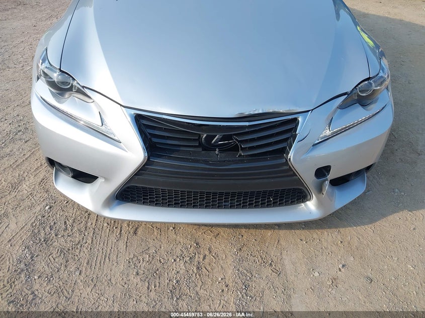 2015 Lexus Is VIN JTHCF1D23F5022422 IAAI salvage auction — FRONT END, Salvage Title, sold $7,100 on 2026-09-30 (photo 6)