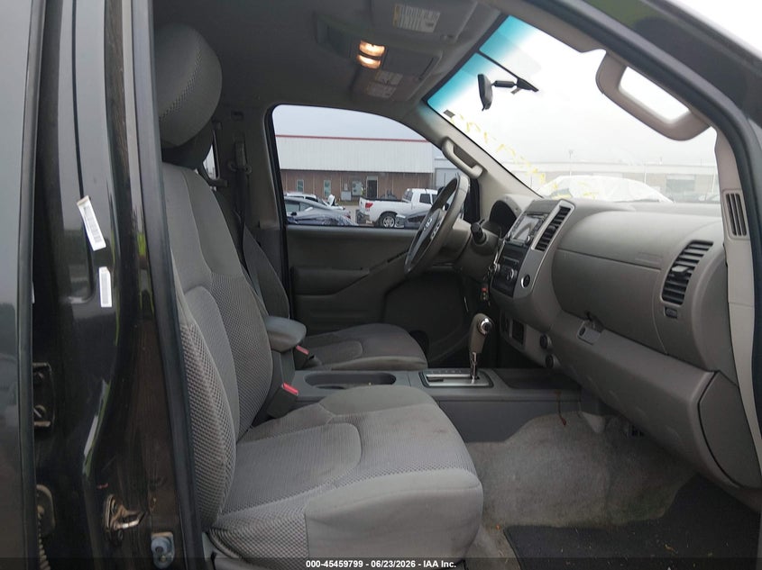 2015 Nissan Navara (frontier) VIN 1N6AD0ER9FN727792 IAAI salvage auction — NORMAL WEAR, Clear - Public Restricted (Oklahoma), sold $3,375 on 2026-07-06 (photo 5)
