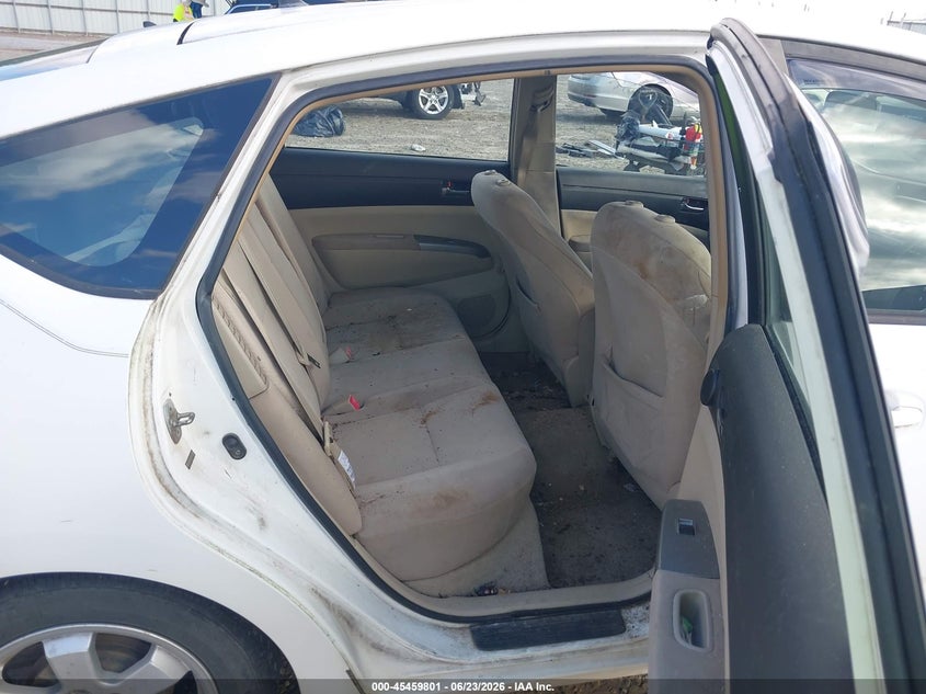 2004 Toyota Prius VIN JTDKB20U140011080 IAAI salvage auction — NORMAL WEAR, Clear (Georgia), sold $350 on 2026-07-30 (photo 8)