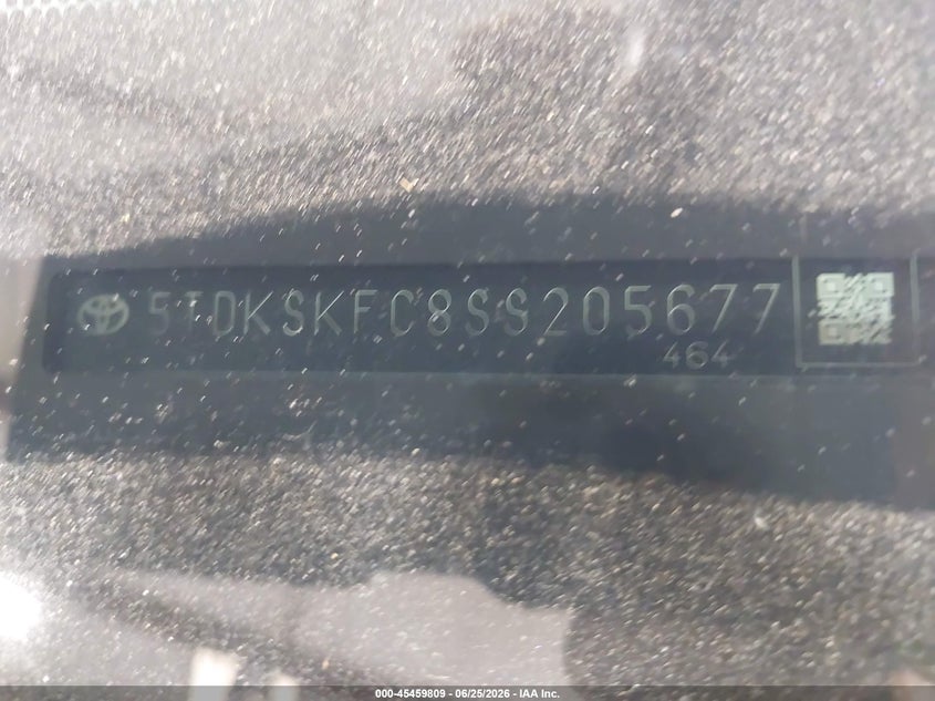 2025 Toyota Sienna VIN 5TDKSKFC8SS205677 IAAI salvage auction — FRONT END, Salvage (North Carolina), sold $19,250 on 2026-07-09 (photo 9)