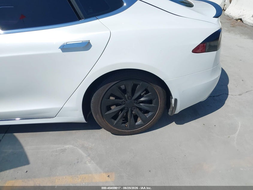 2016 Tesla Model s VIN 5YJSA1E24GF175675 IAAI salvage auction — SIDE, Salvage (California), sold $3,750 on 2026-08-02 (photo 6)