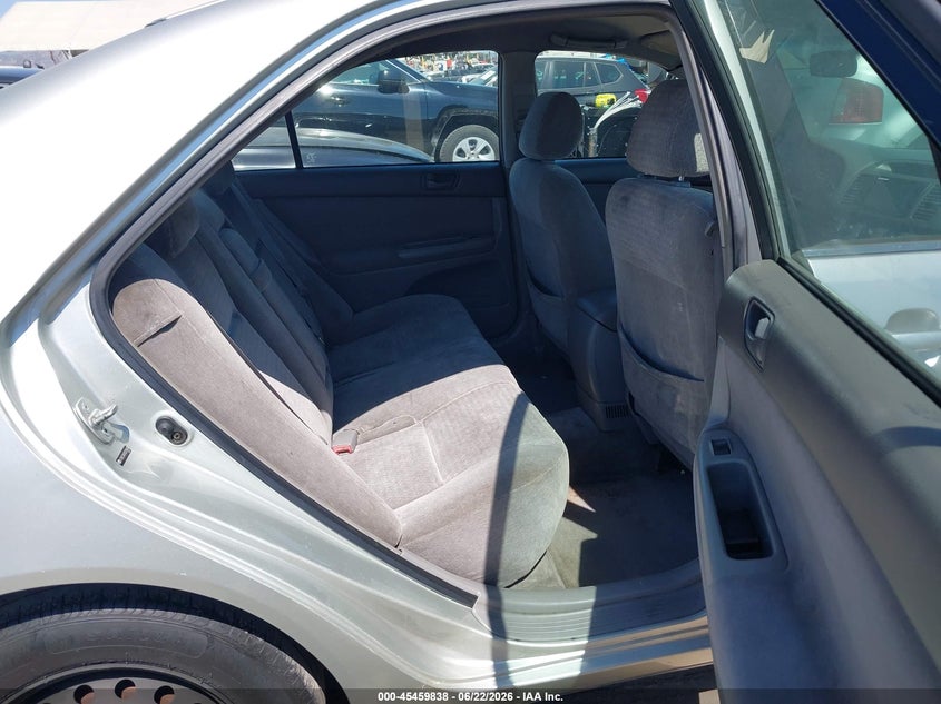 2003 Toyota Camry VIN JTDBE32KX30228442 IAAI salvage auction — UNKNOWN, Clear - Dealer Only (California), sold $525 on 2026-07-08 (photo 8)