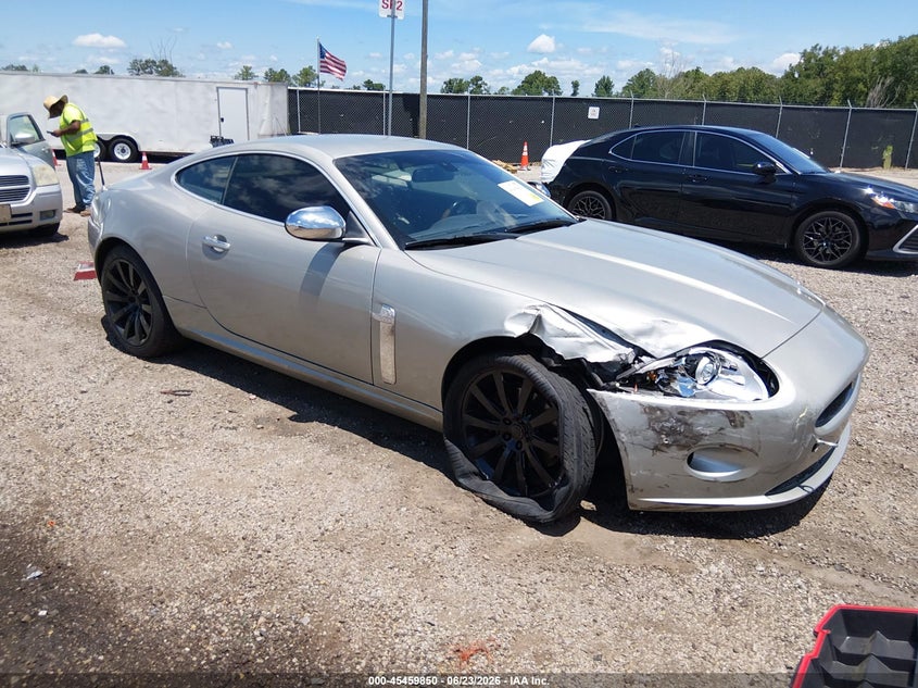 2007 Jaguar Xk series VIN SAJDA43B375B05362 IAAI salvage auction — RIGHT FRONT, Salvage (South Carolina), sold $275 on 2026-07-29 (photo 1)