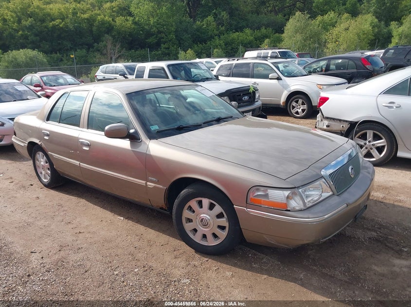2003 Mercury Grand marquis VIN 2MEFM75W33X682087 IAAI salvage auction — NORMAL WEAR, Clear (Illinois), sold $425 on 2026-07-22 (photo 1)