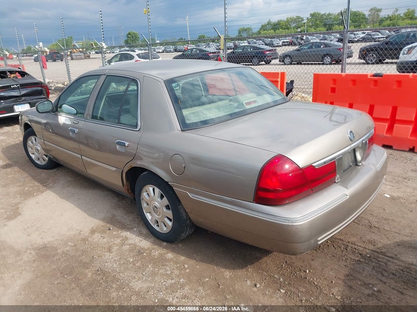 2003 Mercury Grand marquis VIN 2MEFM75W33X682087 IAAI salvage auction — NORMAL WEAR, Clear (Illinois), sold $425 on 2026-07-22 (photo 3)