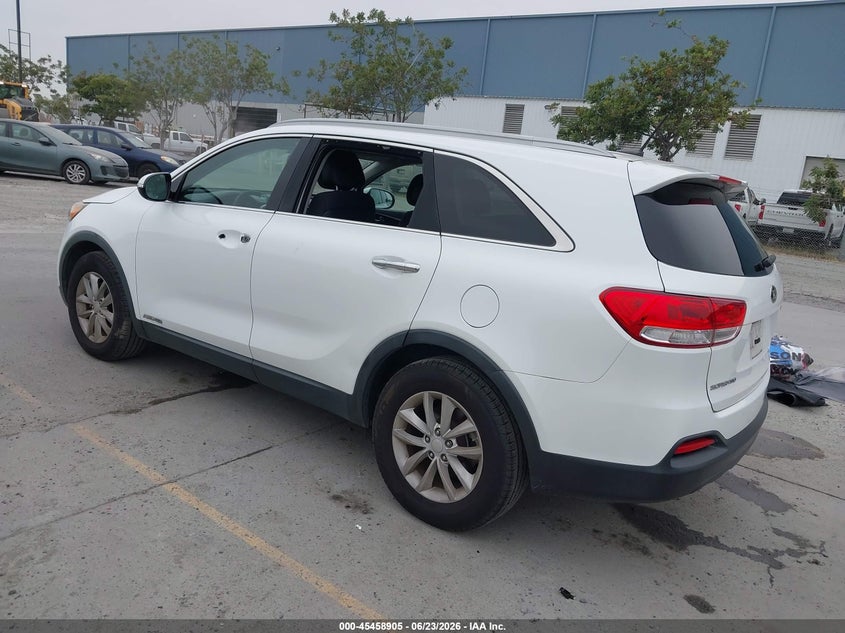 2016 Kia Sorento VIN 5XYPGDA59GG176092 IAAI salvage auction — SIDE, Salvage Title, sold $2,350 on 2026-07-29 (photo 3)