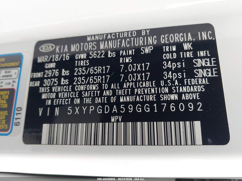 2016 Kia Sorento VIN 5XYPGDA59GG176092 IAAI salvage auction — SIDE, Salvage Title, sold $2,350 on 2026-07-29 (photo 9)