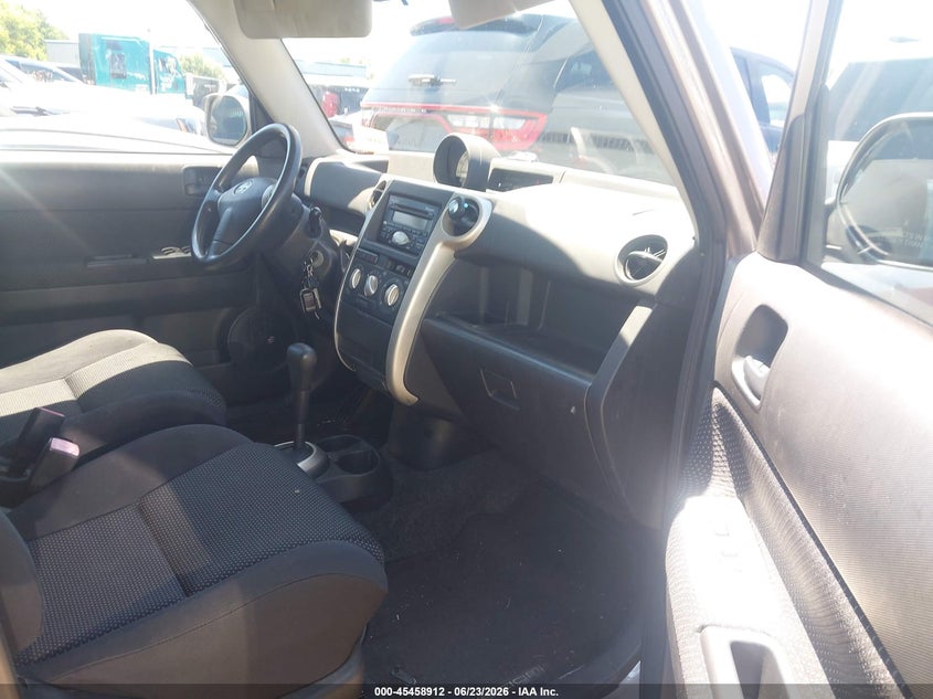 2005 Scion Xb VIN JTLKT324150201841 IAAI salvage auction — NORMAL WEAR, Original (Ohio), sold $475 on 2026-07-21 (photo 5)
