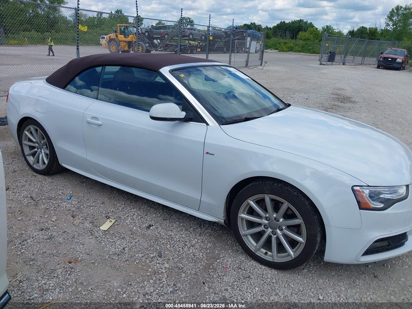 2015 Audi A5 VIN WAUMFAFH0FN004545 IAAI salvage auction — LEFT SIDE, Salvage Title, sold $2,800 on 2026-07-28 (photo 1)