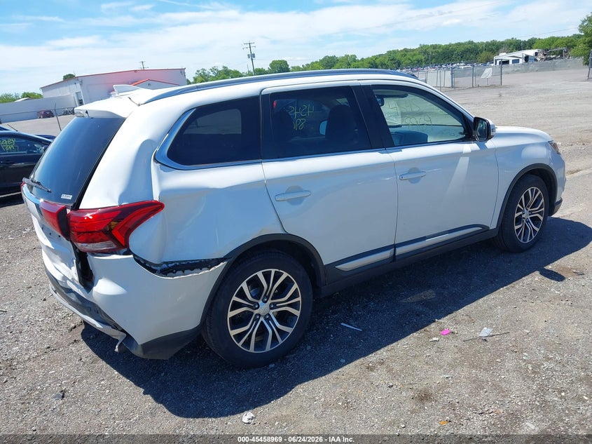2018 Mitsubishi Outlander VIN JA4AZ3A37JZ049756 IAAI salvage auction — REAR END, Clear (Virginia), sold $2,150 on 2026-07-09 (photo 4)