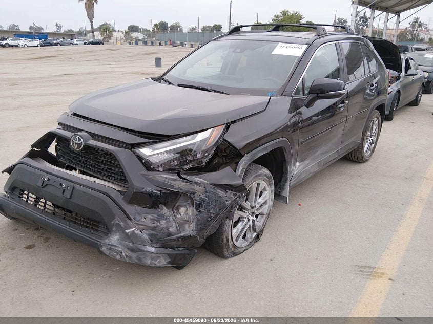 2022 Toyota Rav 4 VIN 2T3C1RFV0NC205906 IAAI salvage auction — RIGHT SIDE, Salvage Title, sold $8,700 on 2026-07-29 (photo 2)