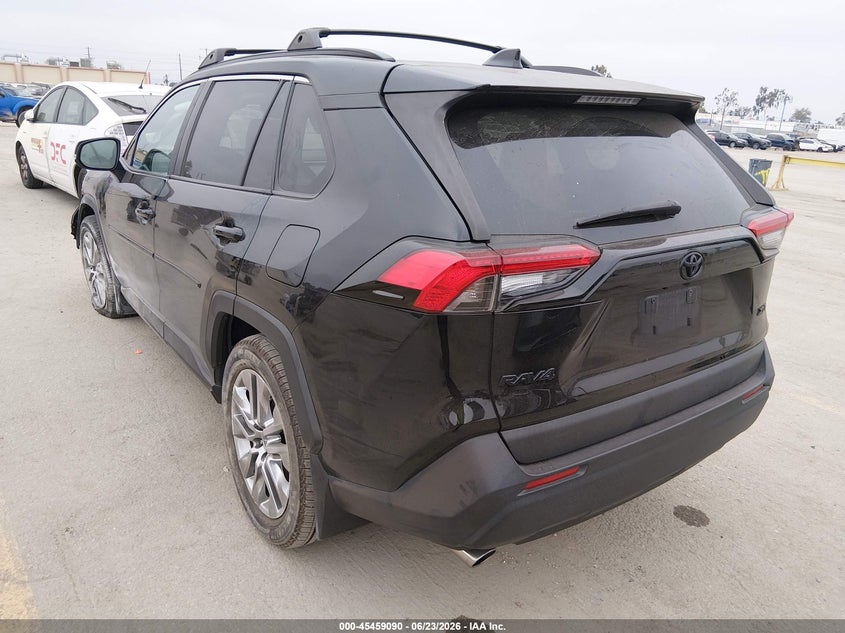 2022 Toyota Rav 4 VIN 2T3C1RFV0NC205906 IAAI salvage auction — RIGHT SIDE, Salvage Title, sold $8,700 on 2026-07-29 (photo 3)