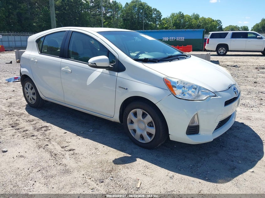 2013 Toyota Prius c VIN JTDKDTB39D1046965 IAAI salvage auction — FRONT & REAR, Salvage (Georgia), sold $1,050 on 2026-07-23 (photo 1)
