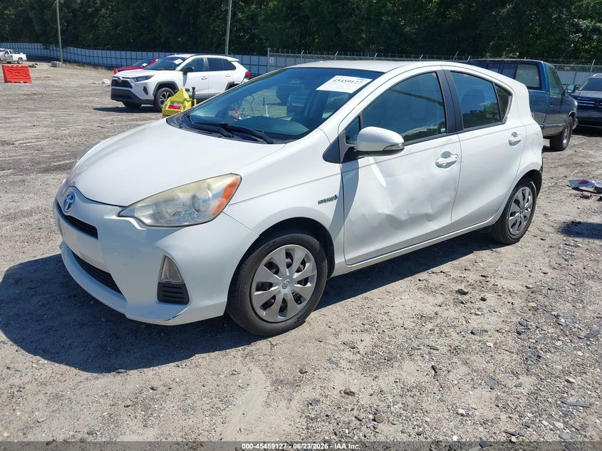 2013 Toyota Prius c VIN JTDKDTB39D1046965 IAAI salvage auction — FRONT & REAR, Salvage (Georgia), sold $1,050 on 2026-07-23 (photo 2)