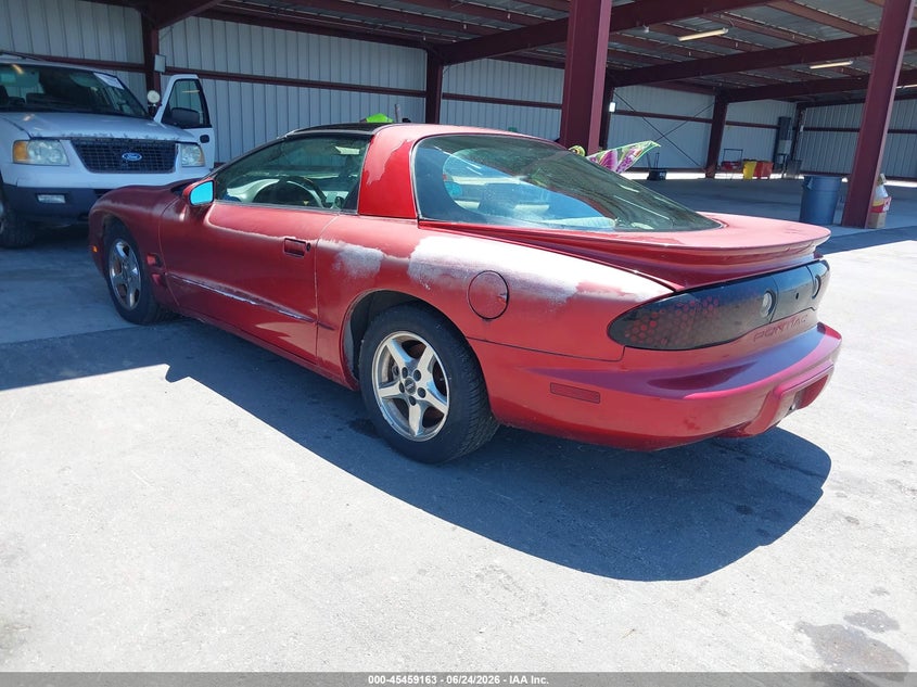 1998 Pontiac Firebird VIN 2G2FS22K1W2209676 IAAI salvage auction — NORMAL WEAR, Clear - Dealer Only (California), sold $250 on 2026-07-07 (photo 3)