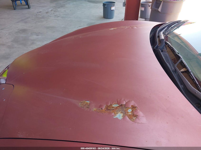 1998 Pontiac Firebird VIN 2G2FS22K1W2209676 IAAI salvage auction — NORMAL WEAR, Clear - Dealer Only (California), sold $250 on 2026-07-07 (photo 6)