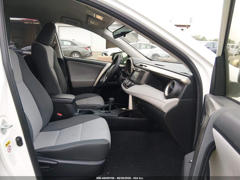 2014 Toyota Rav 4 VIN JTMZFREV6ED042557 IAAI salvage auction — SIDE, Salvage (Ohio), sold $2,850 on 2026-07-09 (photo 5)