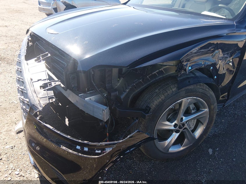 2026 Genesis Gv70 VIN 5NMMBDTB8TH046454 IAAI salvage auction — UNKNOWN, Salvage - 75% Or Less (Maryland), sold $15,600 on 2026-07-15 (photo 6)