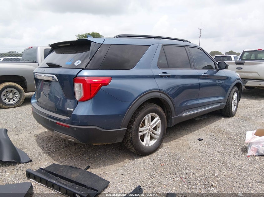2020 Ford Explorer VIN 1FMSK7DH2LGB38965 IAAI salvage auction — BIOHAZARD/CHEMICAL, Salvage Title, sold $5,575 on 2026-07-23 (photo 4)