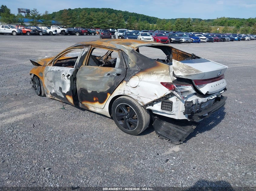 2023 Hyundai Elantra VIN 5NPLM4AGXPH093157 IAAI salvage auction — BURN, Salvage Title, sold $125 on 2026-07-15 (photo 3)