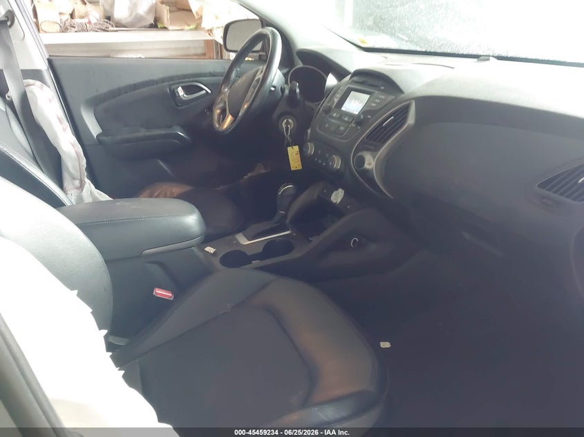 2015 Hyundai Tucson VIN KM8JUCAGXFU972188 IAAI salvage auction — SIDE, Mv-907A (New York), sold $775 on 2026-07-10 (photo 5)