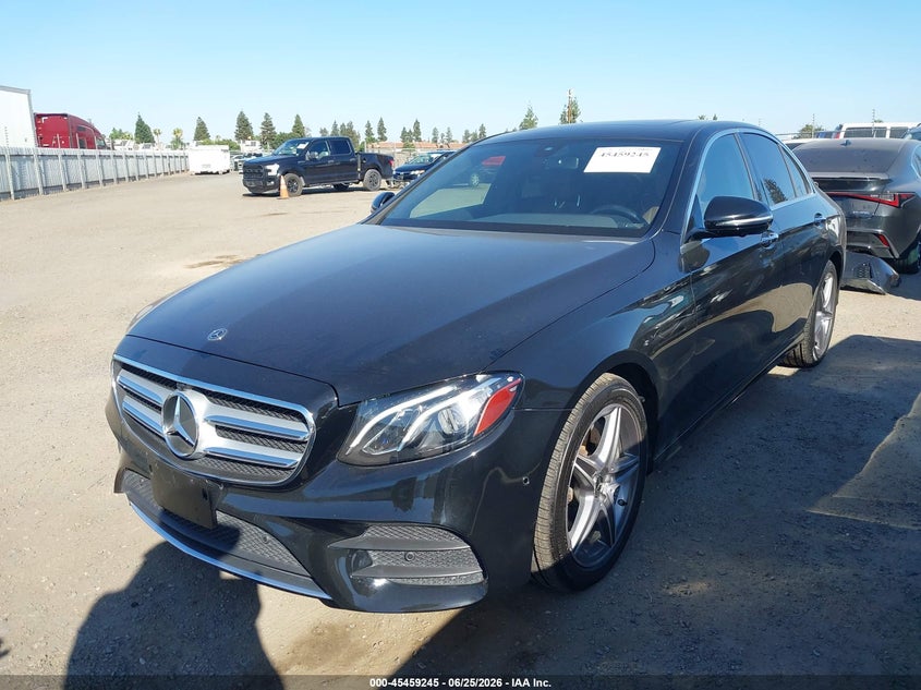 2020 Mercedes-benz E-klasse VIN WDDZF8DB9LA700314 IAAI salvage auction — RIGHT FRONT, Salvage (California), sold $14,100 on 2026-07-28 (photo 2)