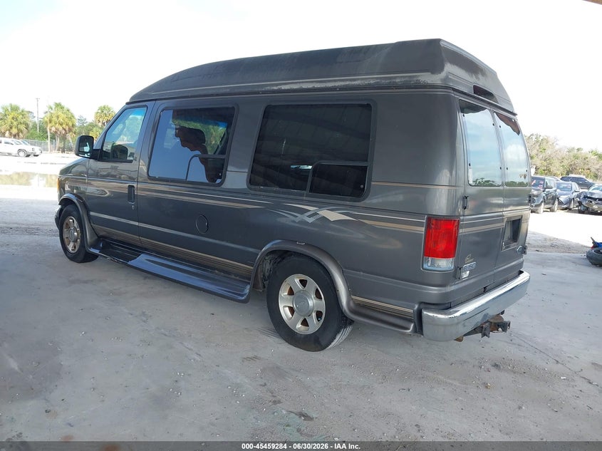 2006 Ford E 150 VIN 1FDRE14LX6HA37565 IAAI salvage auction — NORMAL WEAR, Clear (Florida), sold $550 on 2026-07-07 (photo 3)