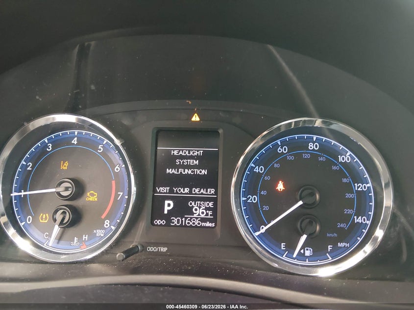2017 Toyota Corolla VIN 5YFBURHE9HP584322 IAAI salvage auction — FRONT END, Rebuildable (Florida), sold $1,300 on 2026-07-29 (photo 7)