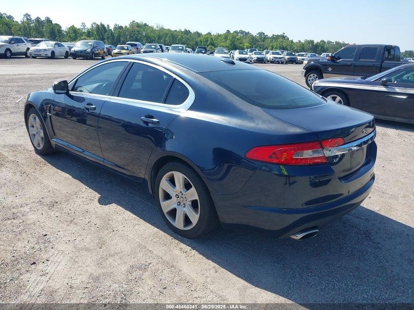 2010 Jaguar Xf VIN SAJWA0FA9AHR53818 IAAI salvage auction — NORMAL WEAR, Clear (Georgia), sold $200 on 2026-07-28 (photo 3)