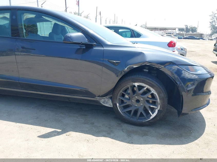 2025 Tesla Model 3 VIN 5YJ3E1EA4SF055416 IAAI salvage auction — SIDE, Salvage (California), sold $11,100 on 2026-07-30 (photo 6)