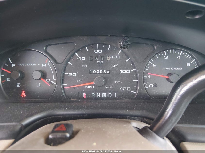 2002 Mercury Sable VIN 1MEFM50U92G602368 IAAI salvage auction — NORMAL WEAR, Clear-Dealer Only (Arizona), sold $0 on 2026-09-10 (photo 7)