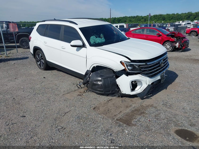 2024 Volkswagen Atlas VIN 1V2HR2CA4RC538798 IAAI salvage auction — RIGHT FRONT, Salvage - Greater Than 75% (Maryland), sold $7,750 on 2026-08-01 (photo 1)