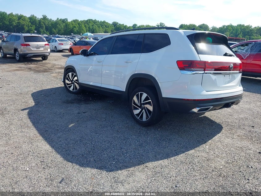 2024 Volkswagen Atlas VIN 1V2HR2CA4RC538798 IAAI salvage auction — RIGHT FRONT, Salvage - Greater Than 75% (Maryland), sold $7,750 on 2026-08-01 (photo 3)