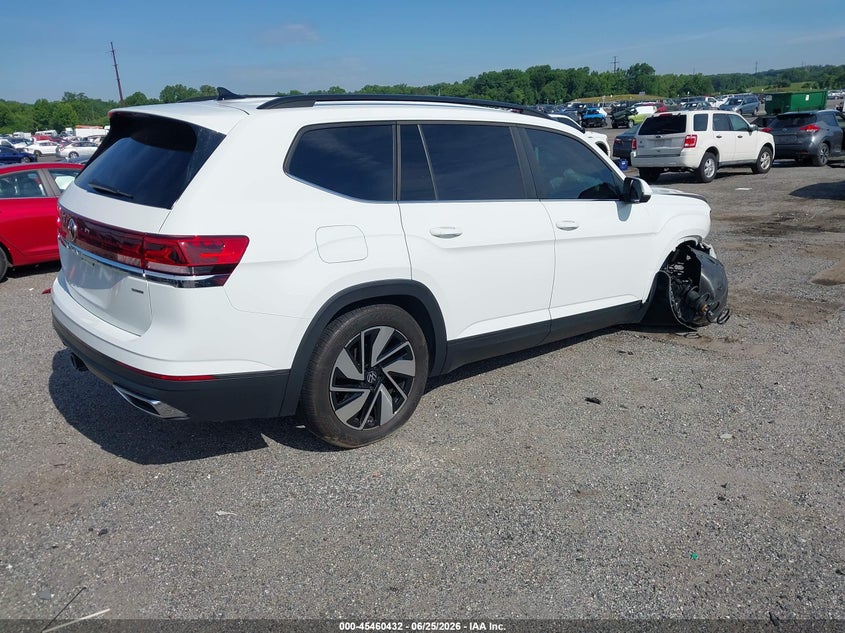 2024 Volkswagen Atlas VIN 1V2HR2CA4RC538798 IAAI salvage auction — RIGHT FRONT, Salvage - Greater Than 75% (Maryland), sold $7,750 on 2026-08-01 (photo 4)