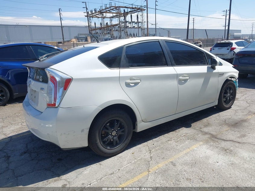 2014 Toyota Prius VIN JTDKN3DU8E0376574 IAAI salvage auction — FRONT END, Salvage (California), sold $1,250 on 2026-07-16 (photo 4)