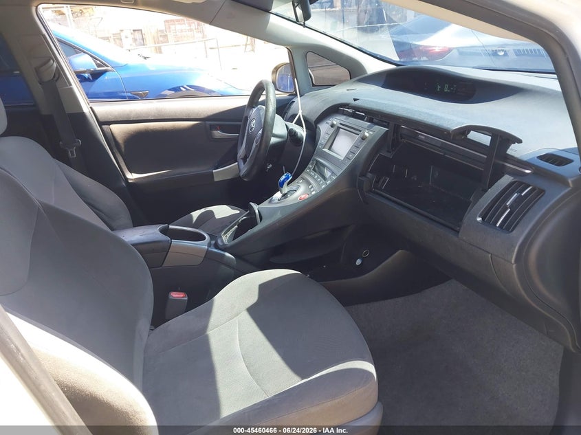 2014 Toyota Prius VIN JTDKN3DU8E0376574 IAAI salvage auction — FRONT END, Salvage (California), sold $1,250 on 2026-07-16 (photo 5)