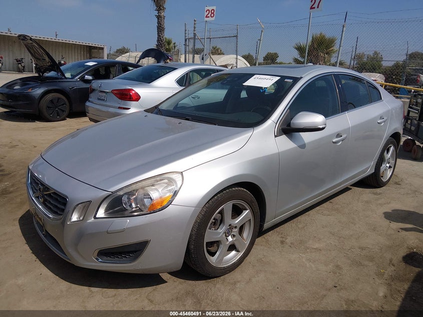 2012 Volvo S60 VIN YV1622FS1C2084051 IAAI salvage auction — RIGHT FRONT, Salvage (California), sold $225 on 2026-07-08 (photo 2)